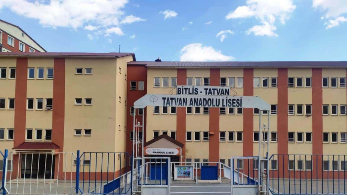 Tatvan Anadolu Lisesi Fotoğrafı