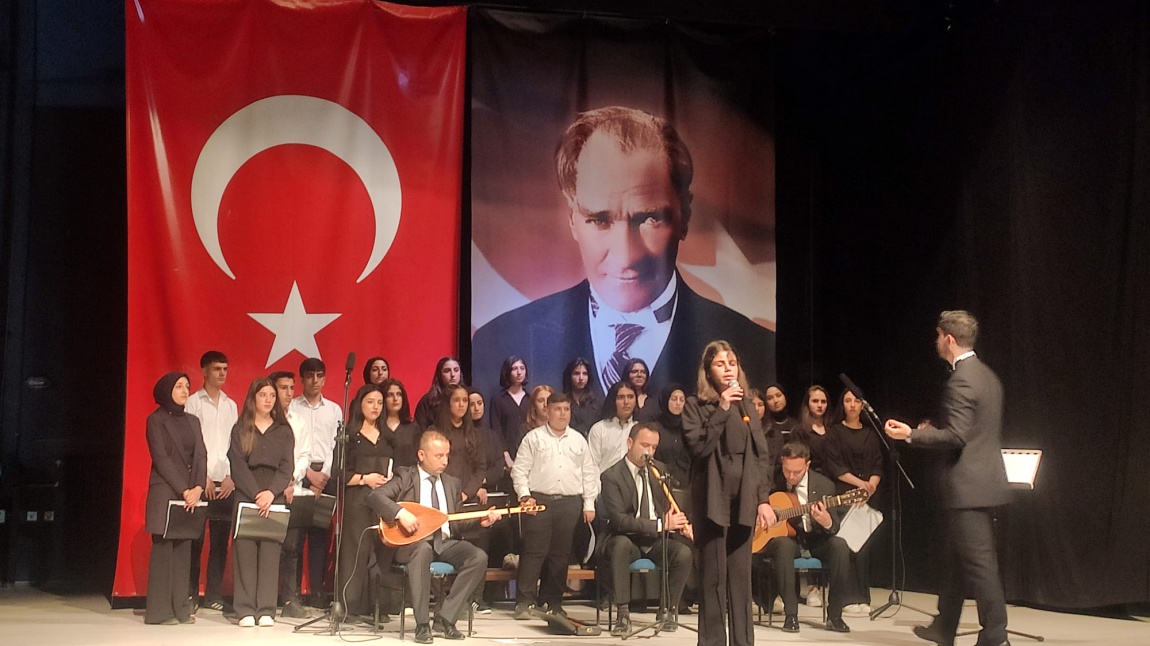 Türk Halk Müziği Konserimiz ve Resim Sergimiz